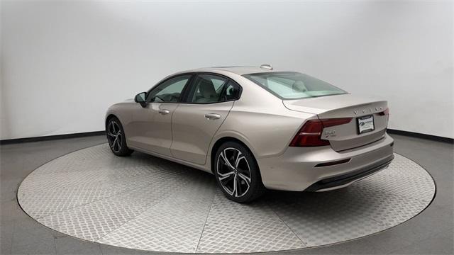 new 2024 Volvo S60 car, priced at $48,080