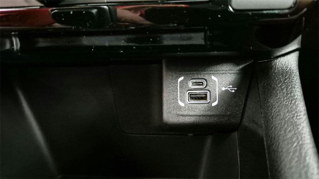 new 2025 Jeep Compass car, priced at $25,500