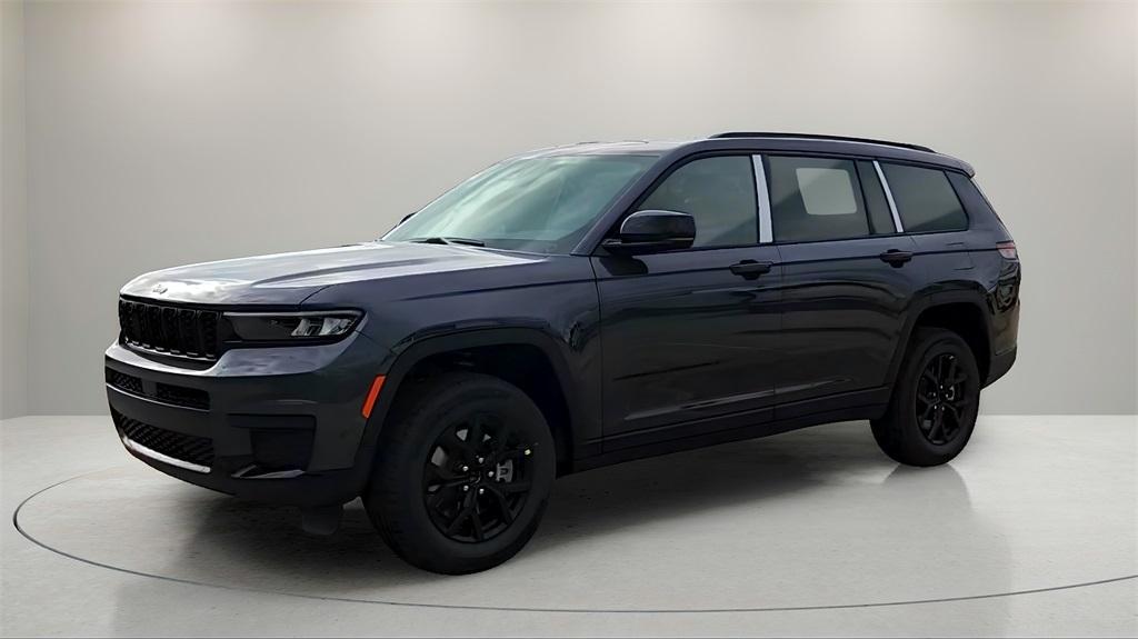 new 2025 Jeep Grand Cherokee L car, priced at $39,500