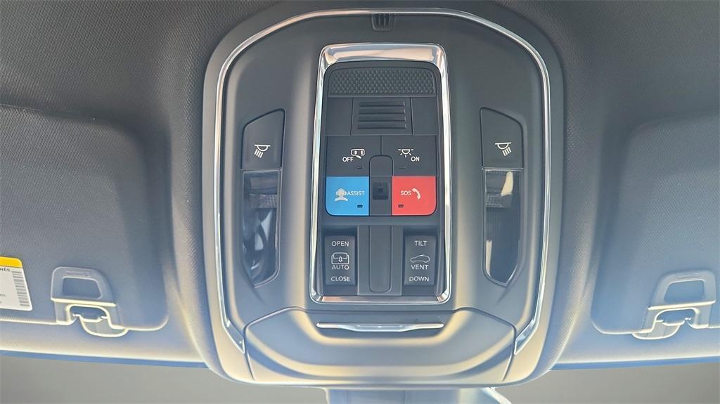 new 2025 Jeep Grand Cherokee L car, priced at $38,932