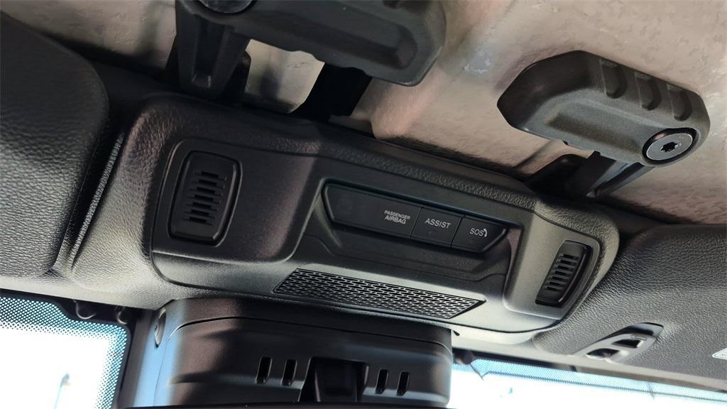 new 2025 Jeep Gladiator car, priced at $44,560