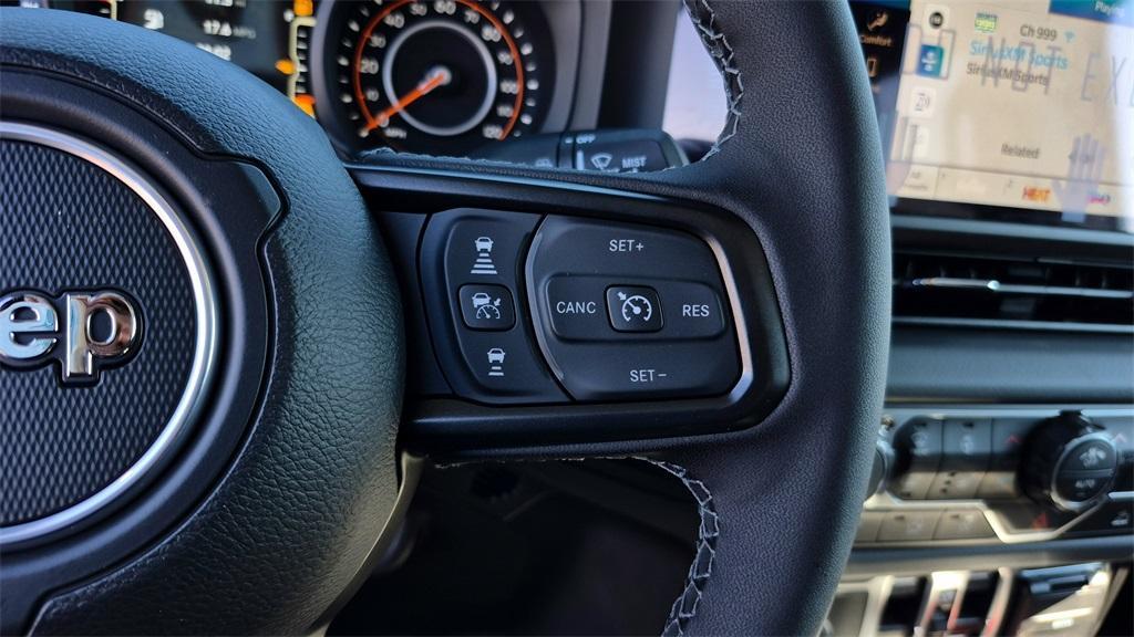 new 2025 Jeep Gladiator car, priced at $44,560