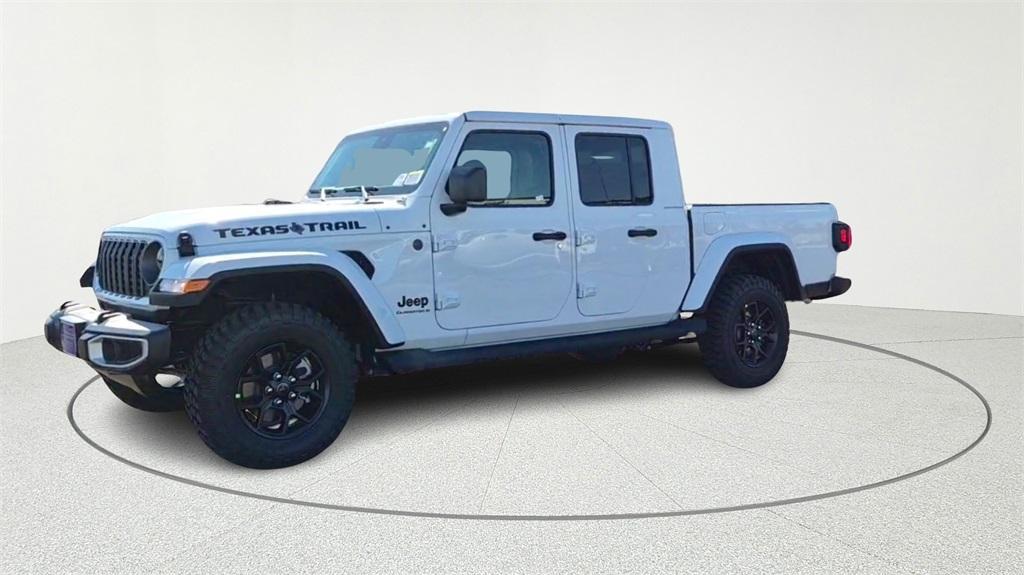new 2025 Jeep Gladiator car, priced at $44,560