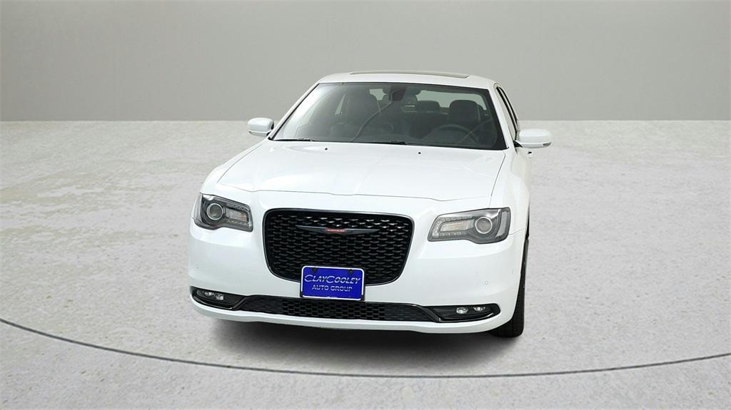 used 2022 Chrysler 300 car, priced at $24,000