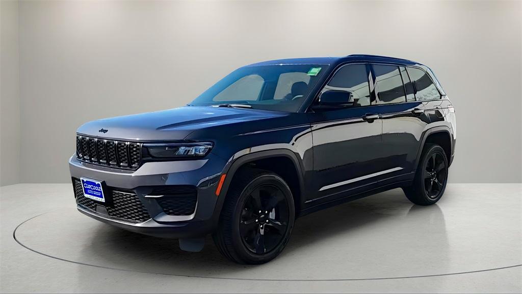 new 2024 Jeep Grand Cherokee car, priced at $40,064