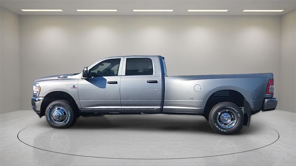 new 2024 Ram 3500 car, priced at $61,500