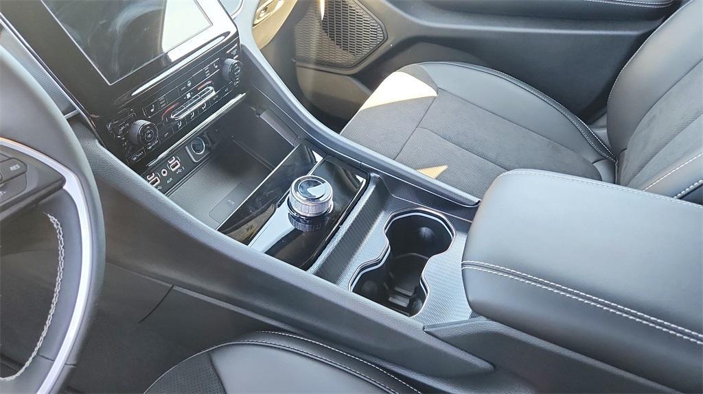 new 2025 Jeep Grand Cherokee L car, priced at $43,016