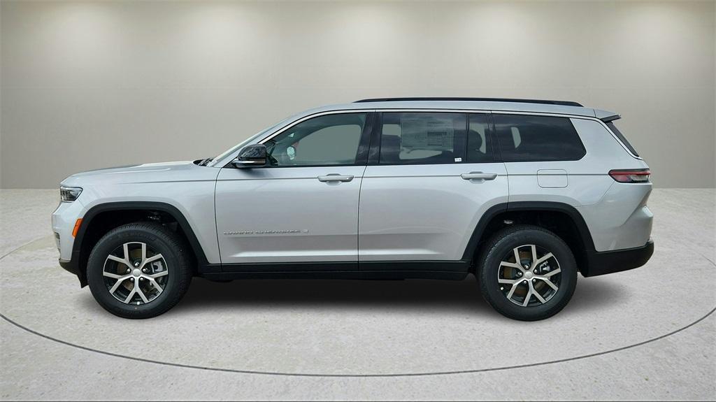 new 2025 Jeep Grand Cherokee L car, priced at $45,500
