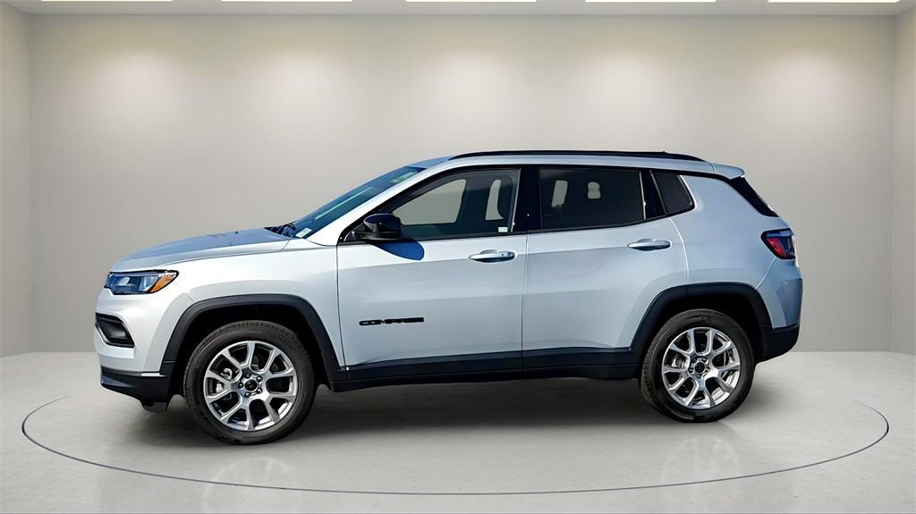 new 2025 Jeep Compass car, priced at $25,500