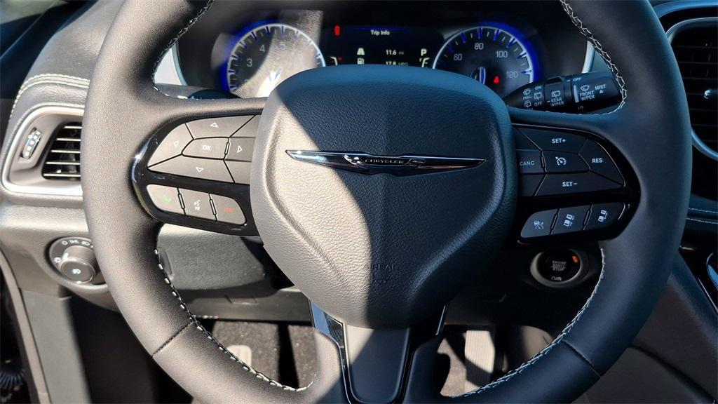 new 2026 Chrysler Pacifica car, priced at $53,075