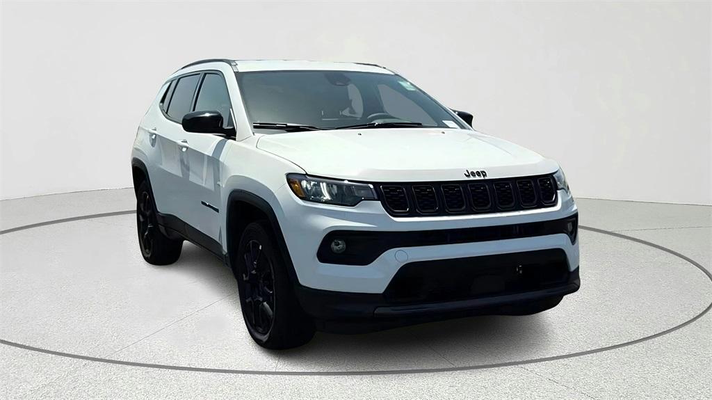 new 2025 Jeep Compass car, priced at $30,334