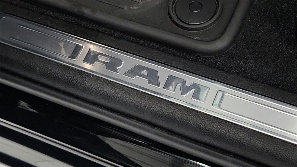 new 2025 Ram 1500 car, priced at $71,216