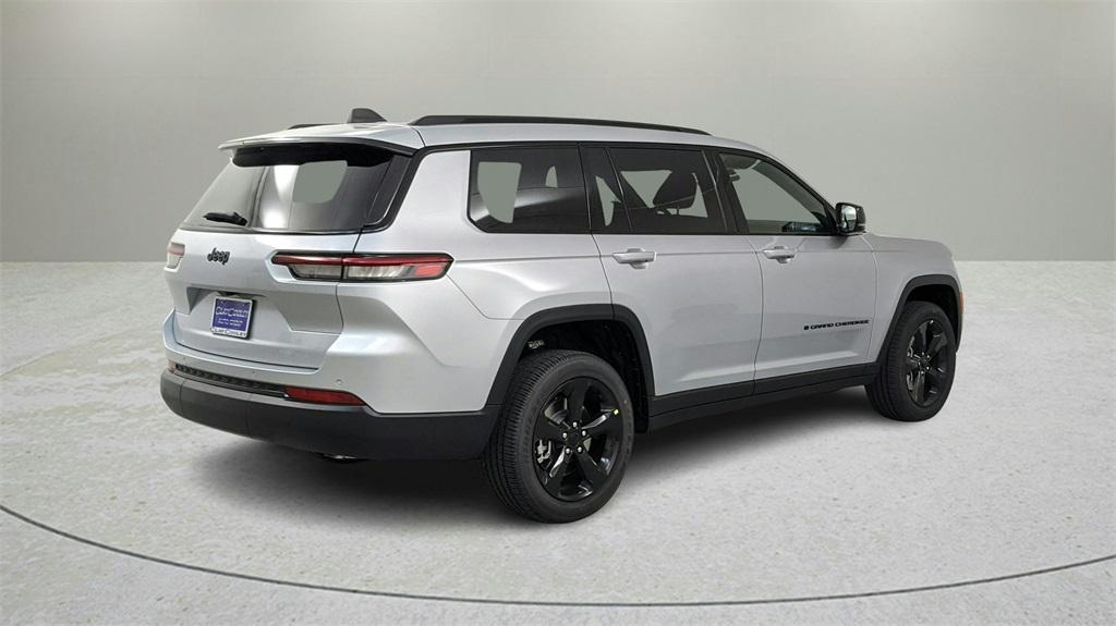 new 2024 Jeep Grand Cherokee L car, priced at $41,000