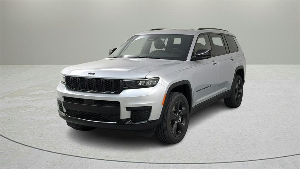 new 2024 Jeep Grand Cherokee L car, priced at $42,259