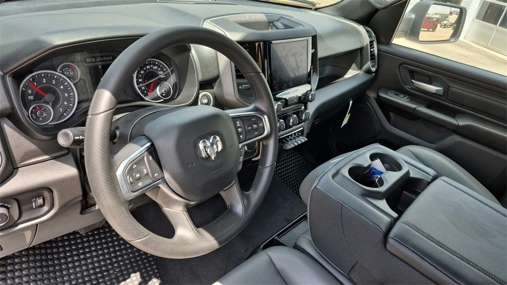 new 2025 Ram 1500 car, priced at $37,000