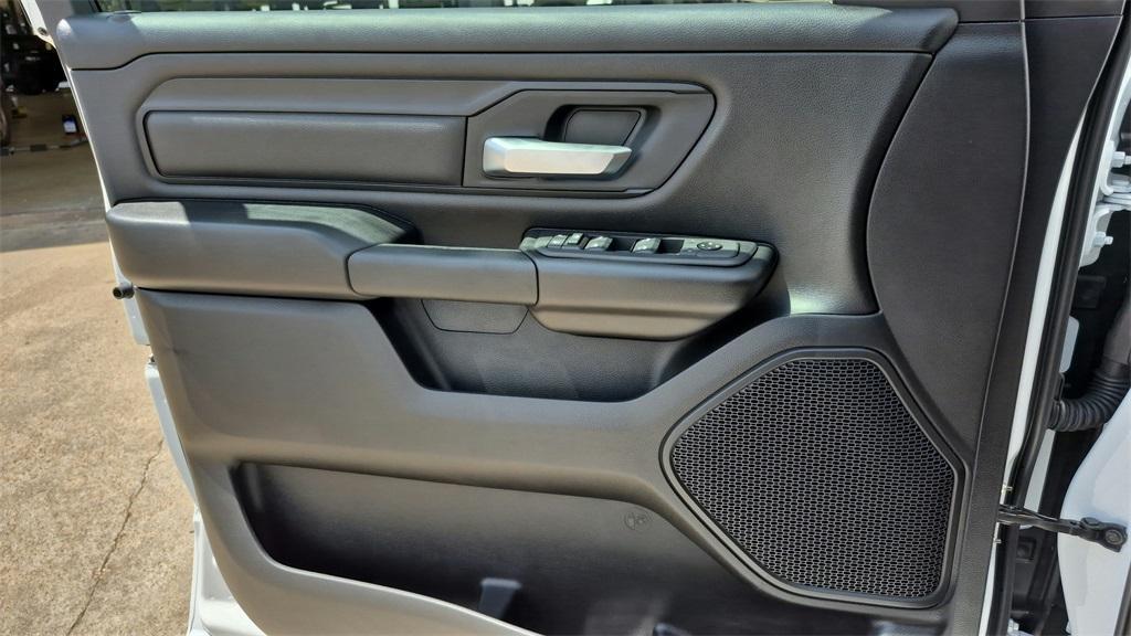new 2025 Ram 1500 car, priced at $37,000
