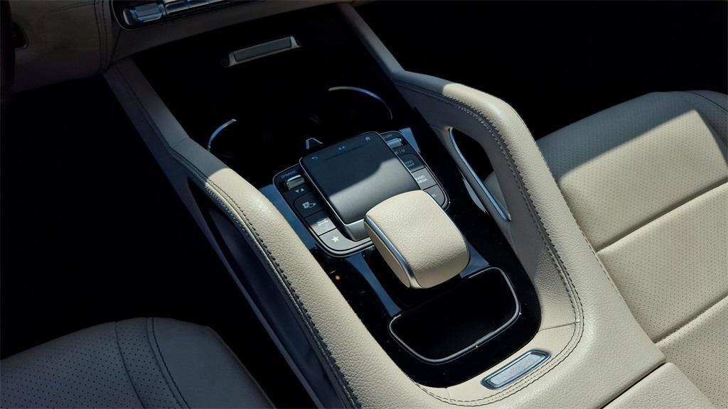 used 2022 Mercedes-Benz GLE 350 car, priced at $38,059