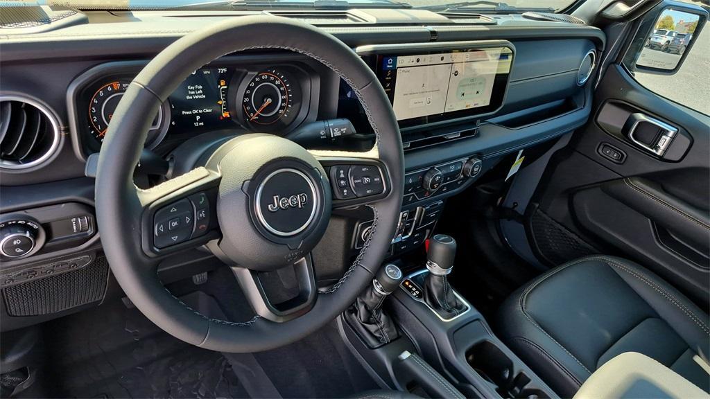new 2025 Jeep Gladiator car, priced at $46,915