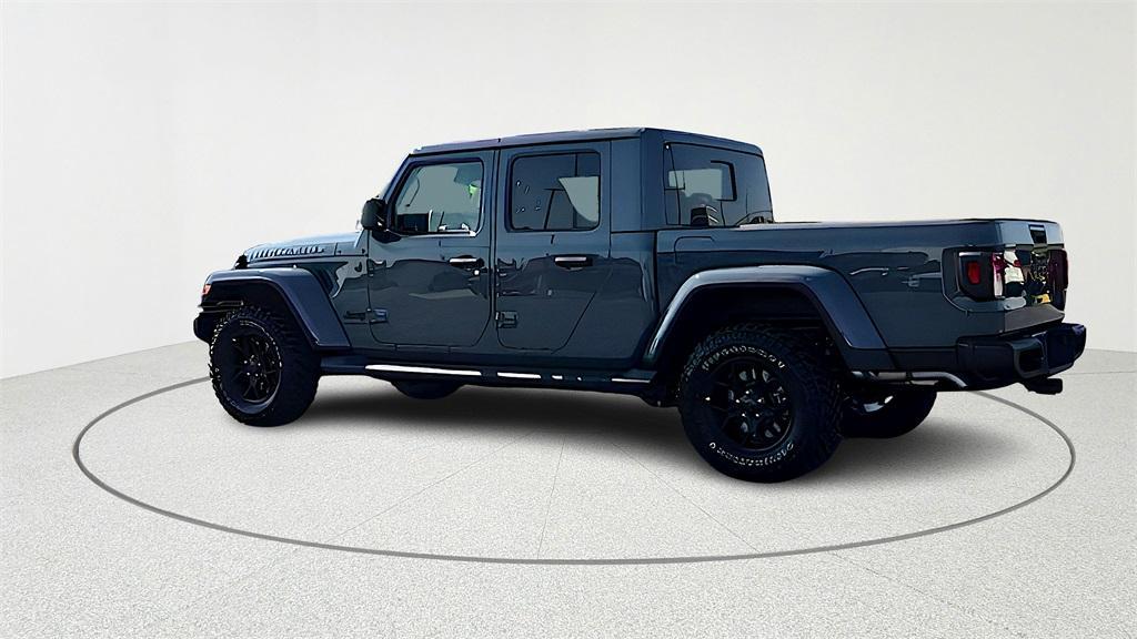 new 2025 Jeep Gladiator car, priced at $46,915