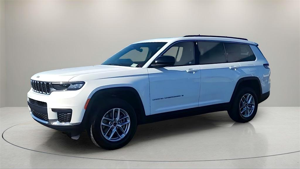 new 2025 Jeep Grand Cherokee L car, priced at $37,500