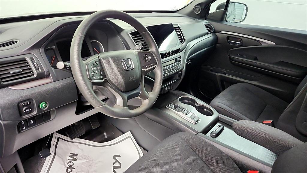 used 2022 Honda Pilot car, priced at $30,000