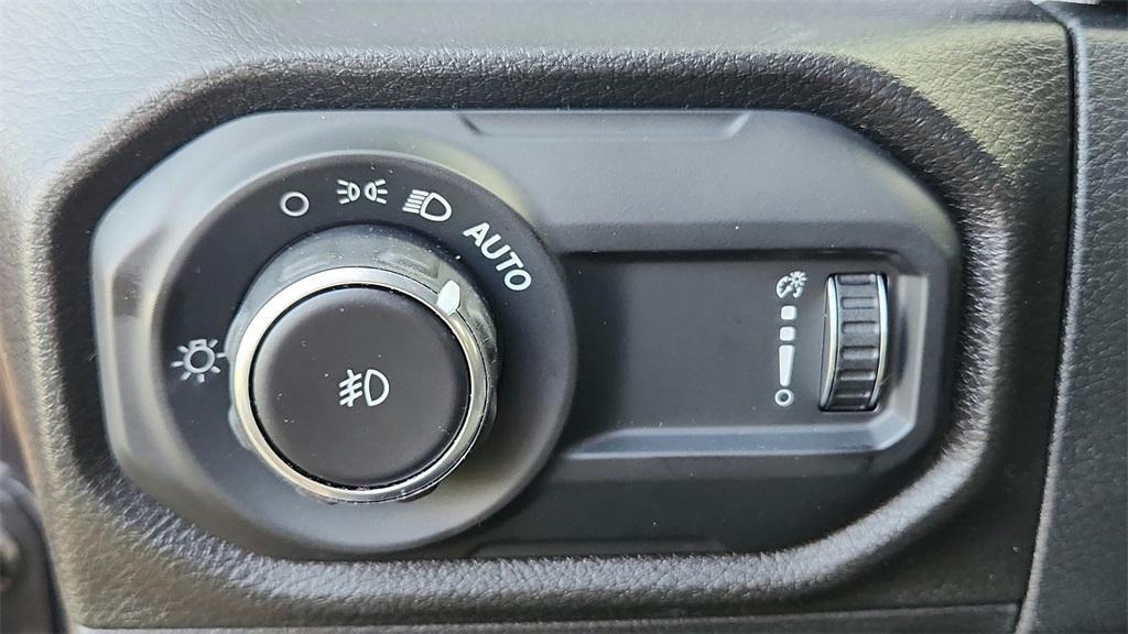 new 2025 Jeep Wrangler car, priced at $49,375