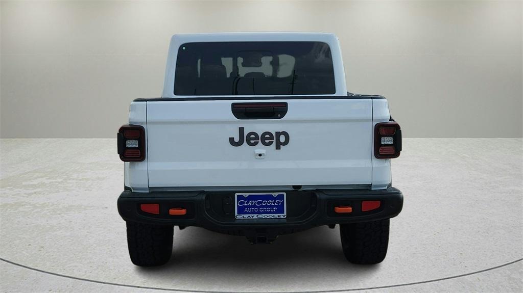 new 2025 Jeep Gladiator car, priced at $53,162
