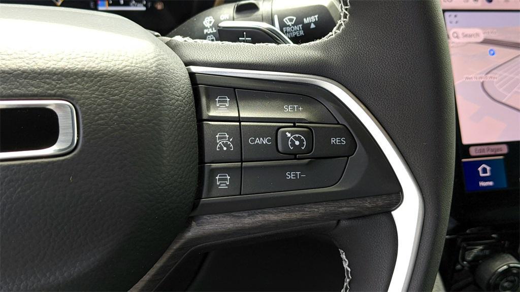 new 2025 Jeep Grand Cherokee L car, priced at $47,000