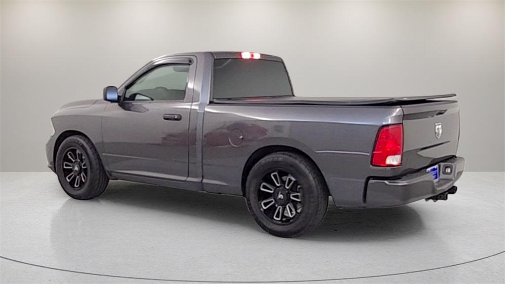 used 2019 Ram 1500 Classic car, priced at $20,000