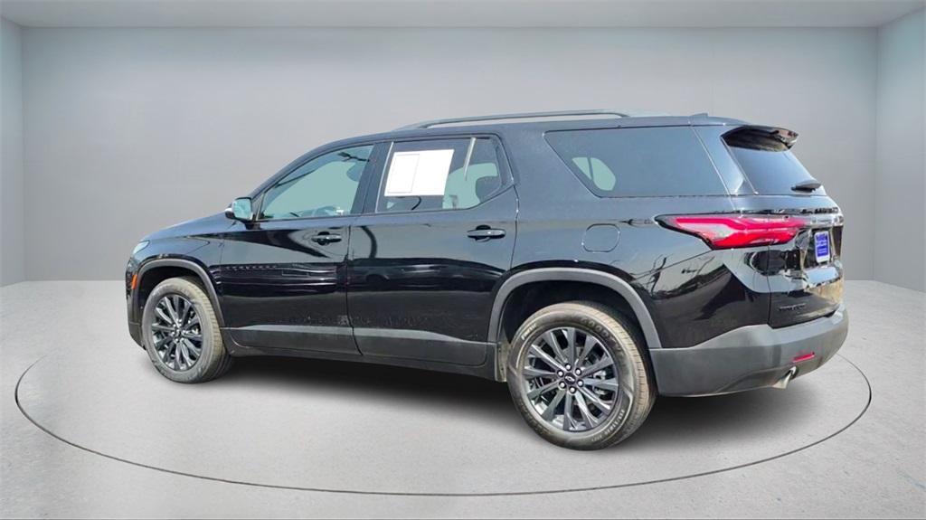 used 2023 Chevrolet Traverse car, priced at $30,734