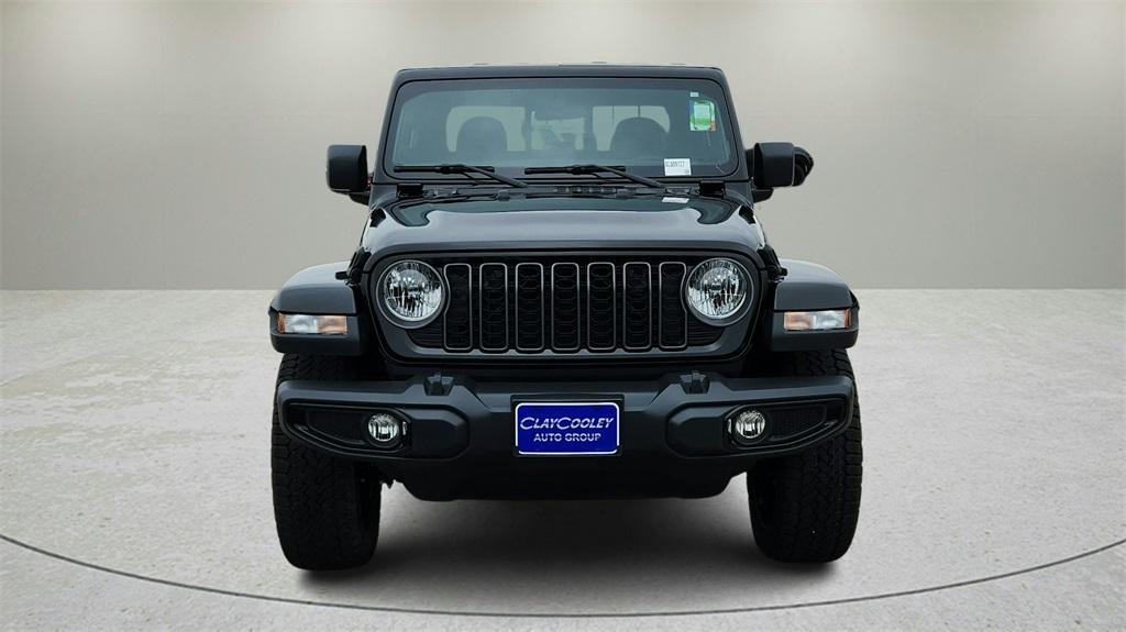 new 2025 Jeep Gladiator car, priced at $37,500