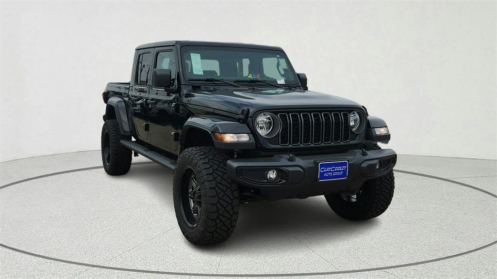 new 2025 Jeep Gladiator car, priced at $52,942