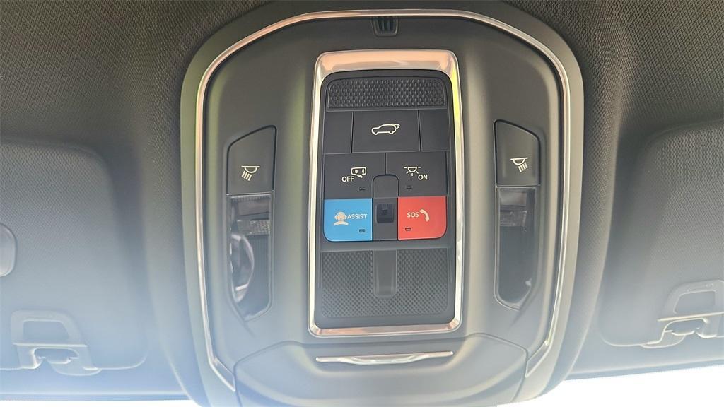 new 2025 Jeep Grand Cherokee L car, priced at $44,747