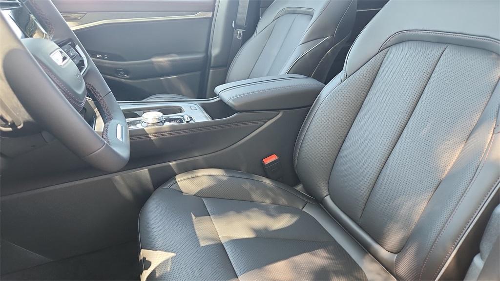 new 2025 Jeep Wagoneer S car, priced at $49,979