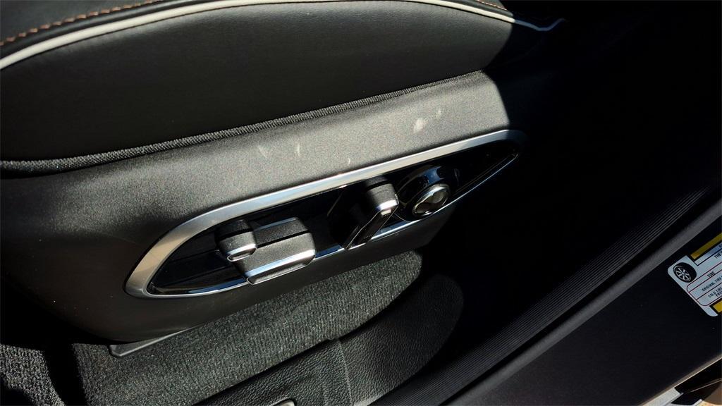 new 2025 Jeep Grand Cherokee car, priced at $64,275