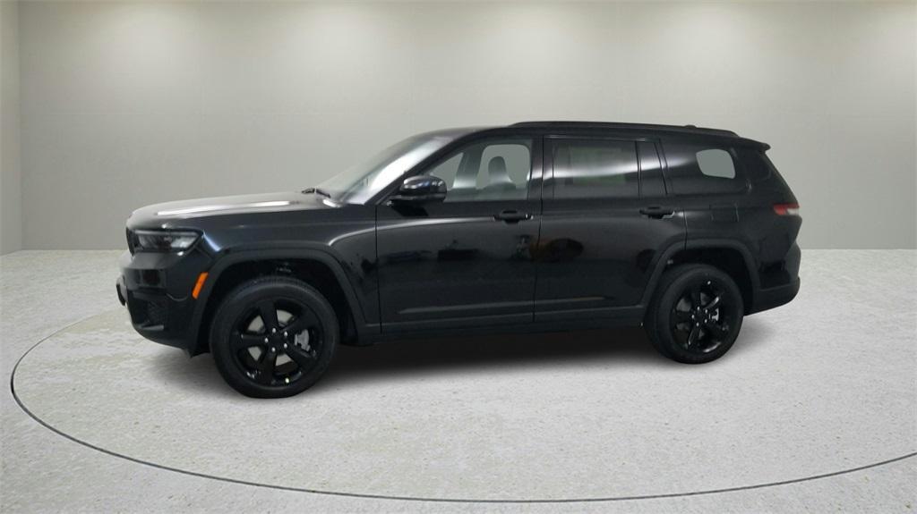 new 2024 Jeep Grand Cherokee L car, priced at $41,000