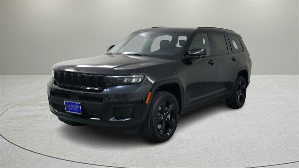 new 2024 Jeep Grand Cherokee L car, priced at $41,000