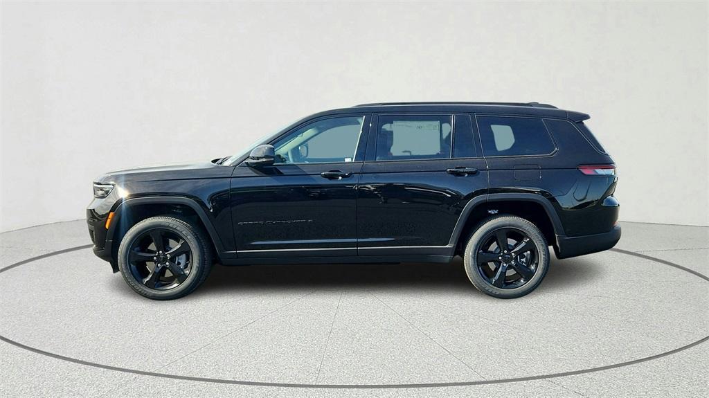 new 2025 Jeep Grand Cherokee L car, priced at $43,752