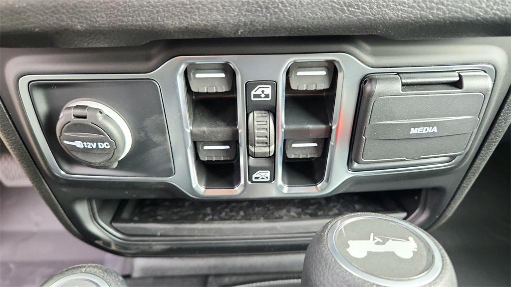 new 2025 Jeep Wrangler car, priced at $42,896