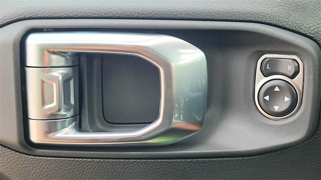 new 2025 Jeep Wrangler car, priced at $42,896