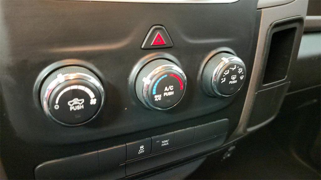 used 2019 Ram 1500 Classic car, priced at $18,000