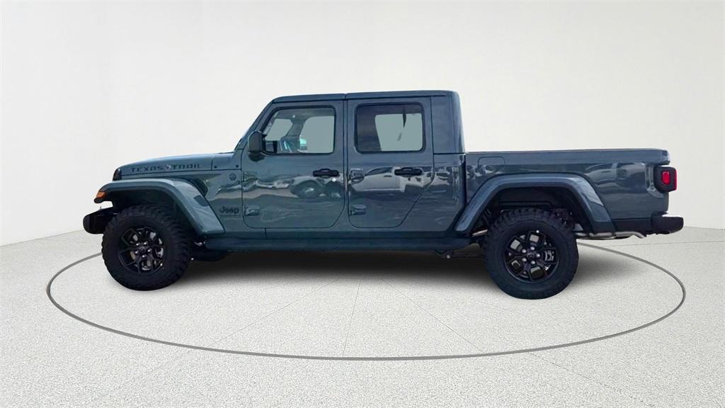 new 2025 Jeep Gladiator car, priced at $45,096