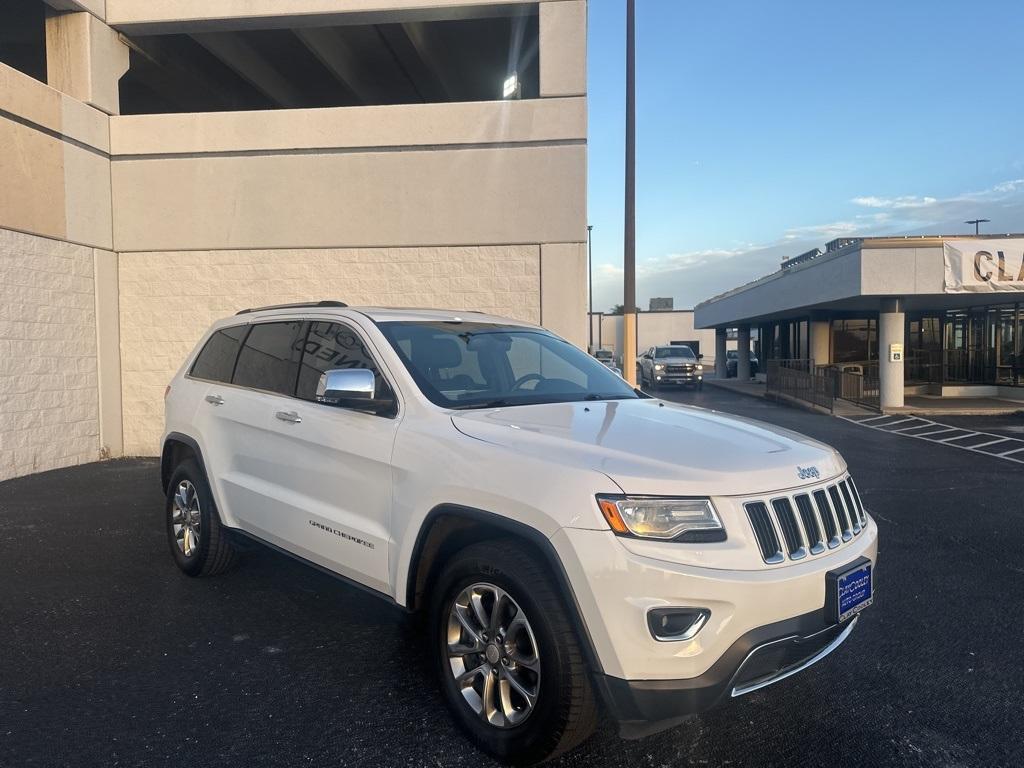 used 2016 Jeep Grand Cherokee car, priced at $17,000