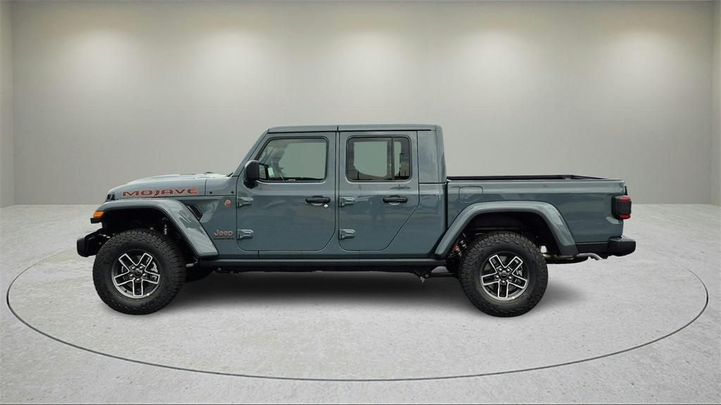 new 2025 Jeep Gladiator car, priced at $48,500