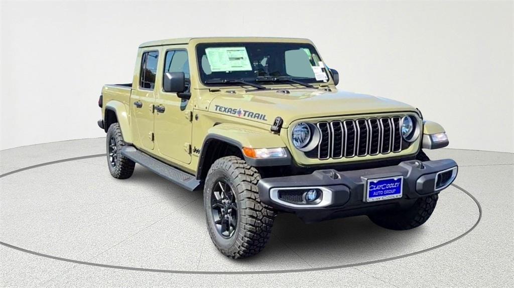new 2025 Jeep Gladiator car, priced at $46,490