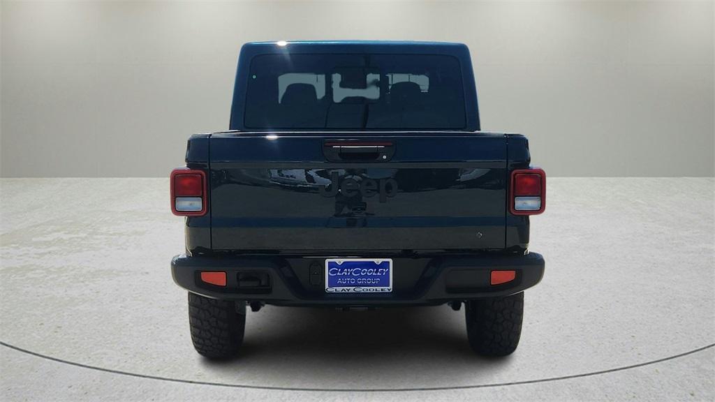 new 2025 Jeep Gladiator car, priced at $41,641