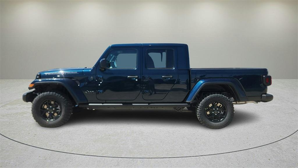 new 2025 Jeep Gladiator car, priced at $41,641