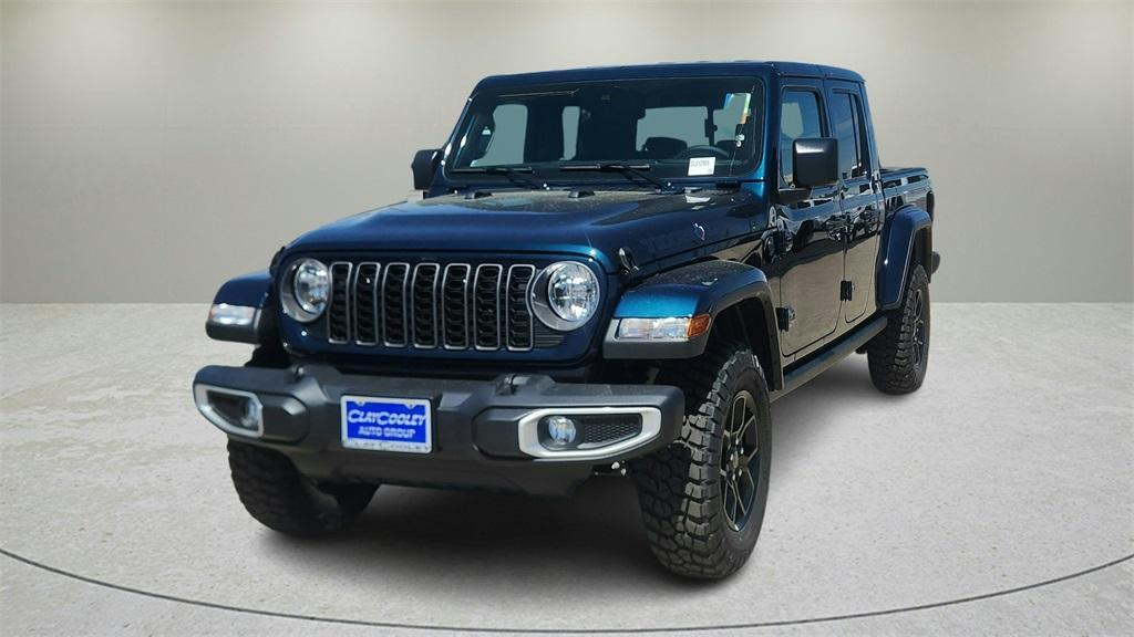new 2025 Jeep Gladiator car, priced at $41,641