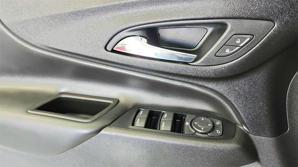 used 2023 Chevrolet Equinox car, priced at $22,500