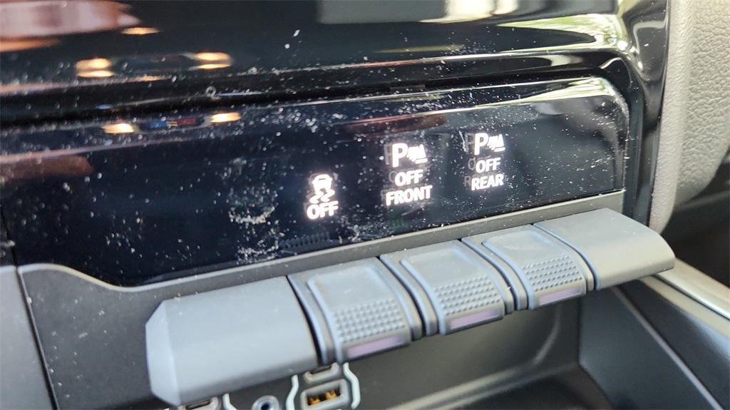 new 2025 Ram 1500 car, priced at $51,156